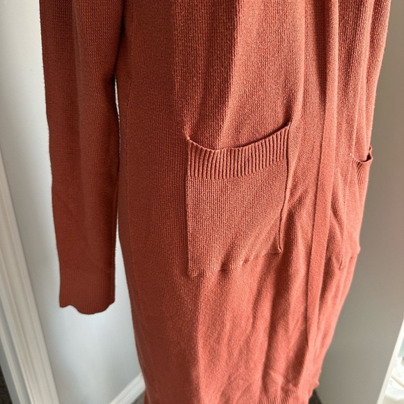 Tea n Rose Warm Brown Knit Cardigan - Picture 2 of 8
